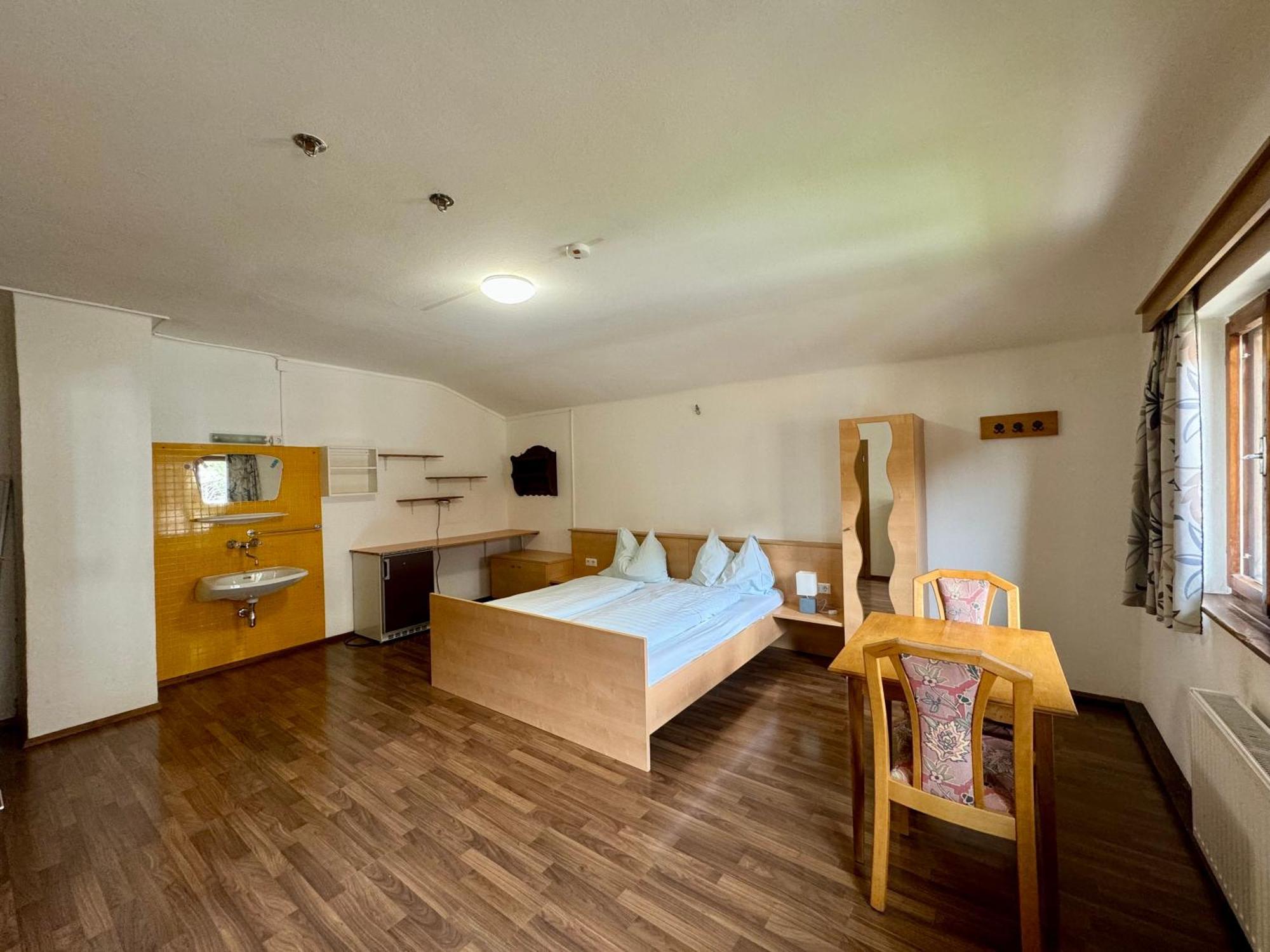 Skill Mountain Lodge - Ski Und Bike Hostel Im Sommer Mit Joker Card Saalbach-Hinterglemm Quarto foto