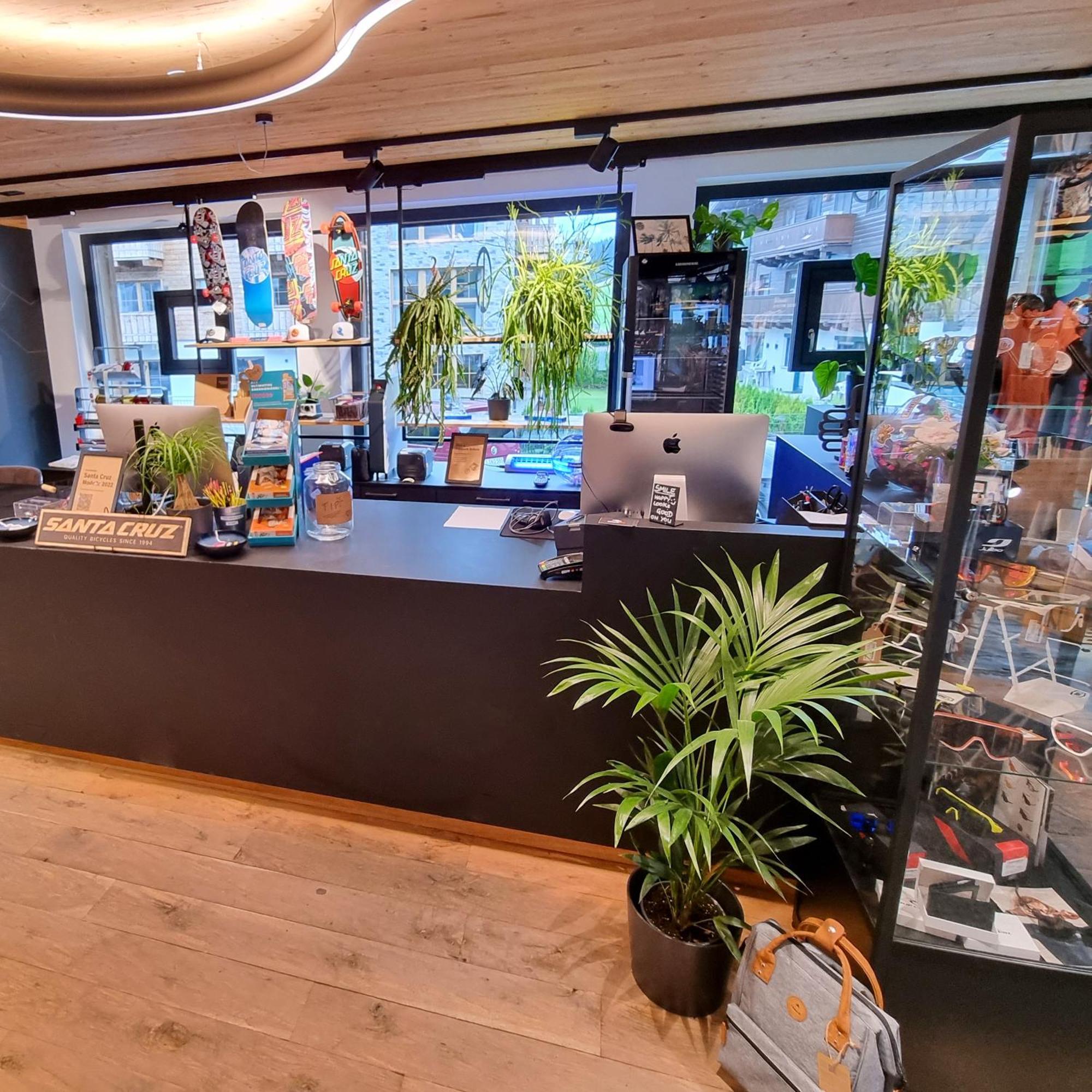 Skill Mountain Lodge - Ski Und Bike Hostel Im Sommer Mit Joker Card Saalbach-Hinterglemm Exterior foto